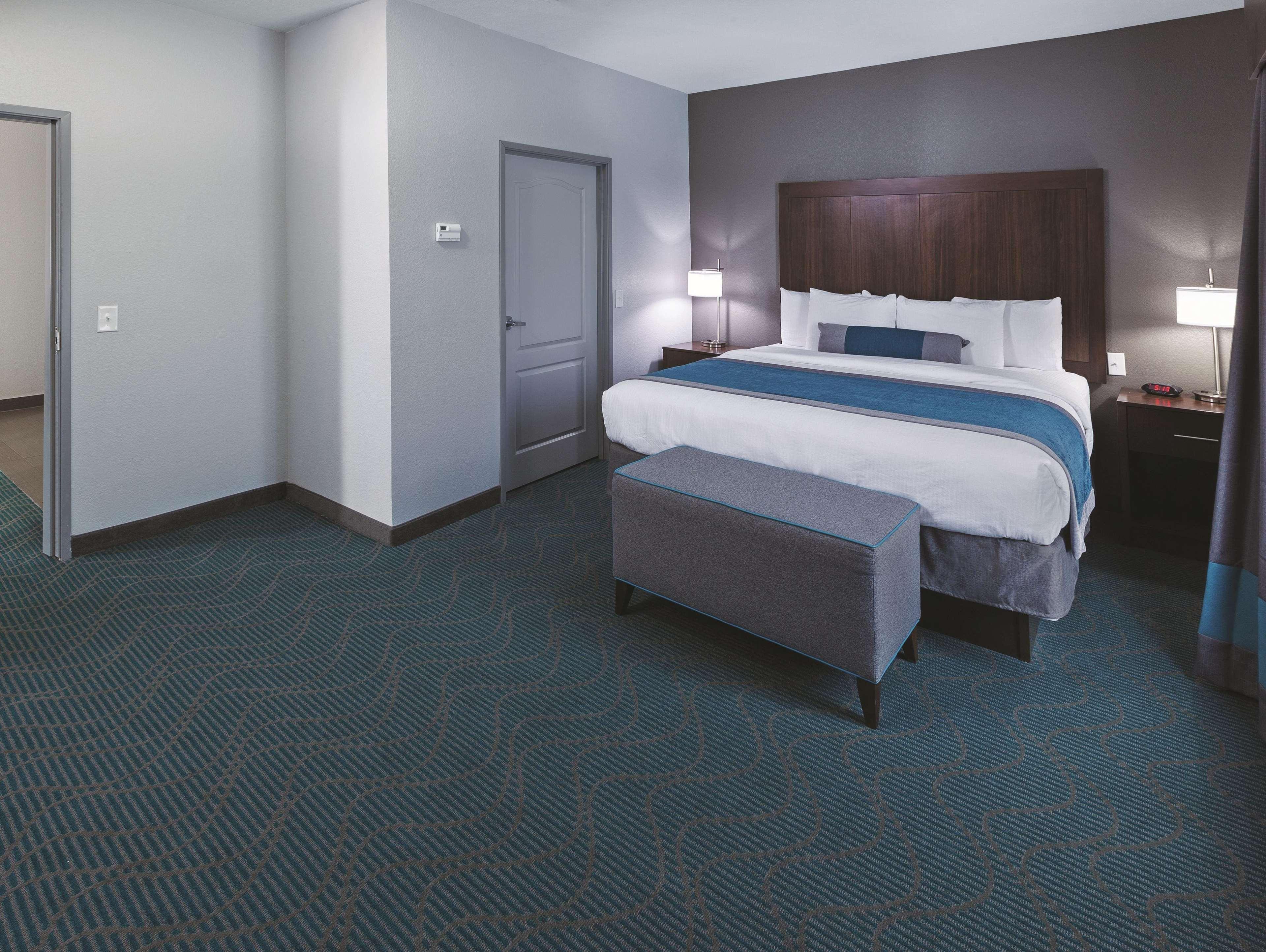 La Quinta By Wyndham Fort Worth Eastchase Arlington Exterior photo